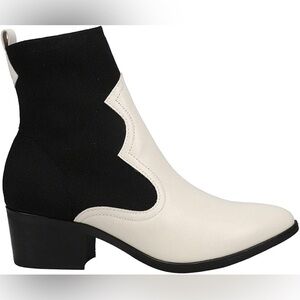 MIA Nicky Western Slip on Booties- Gently used- Size 8.5!